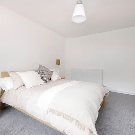 Two Bedroom Country Cottage With Parking 머슬버러 외부 사진